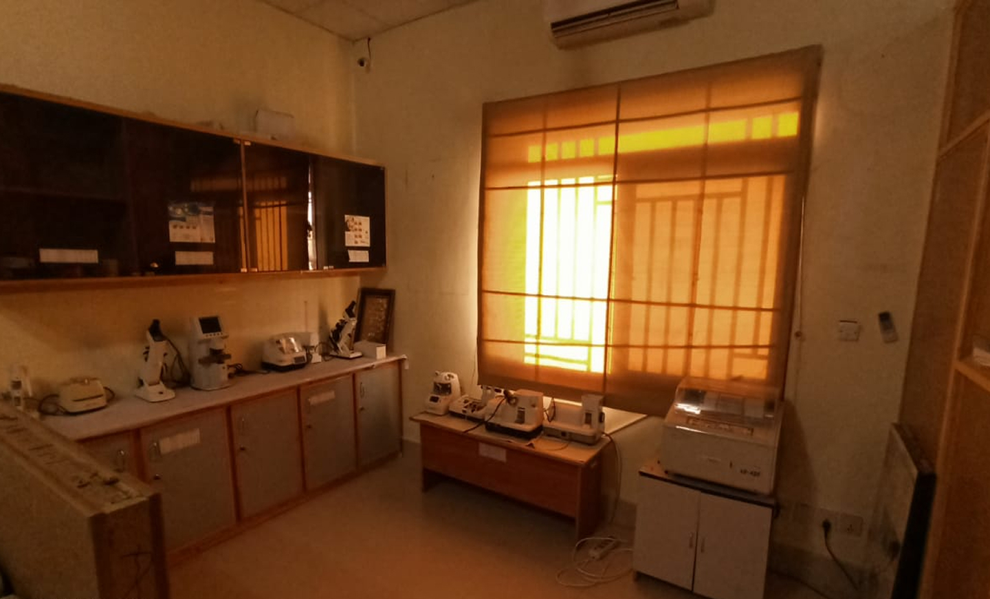 Low Vision Lab